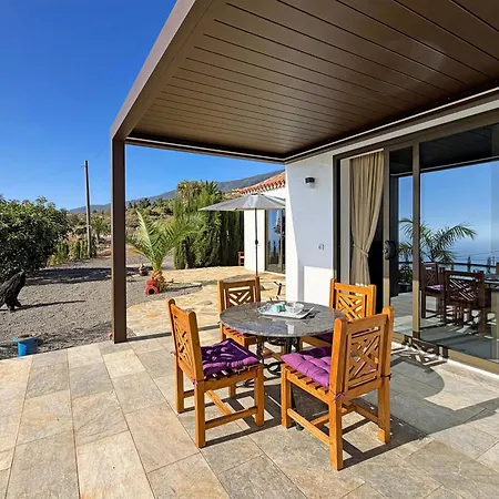 Сasa de vacaciones Casa Campana Candil 1 *